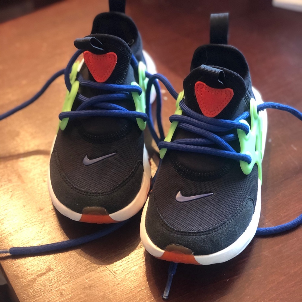 Toddler Boys size 12.5 Nikes